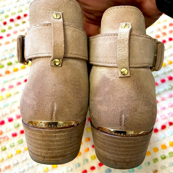 Michael Kors cutout suede ankle booties - Picture 6 of 7